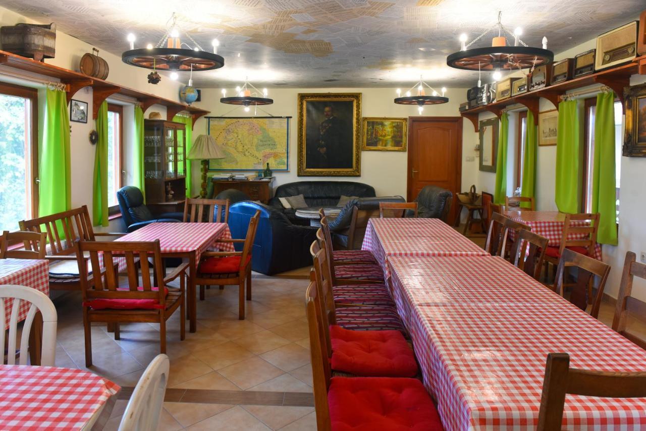 Nyakigláb Villa Szegi Exterior foto